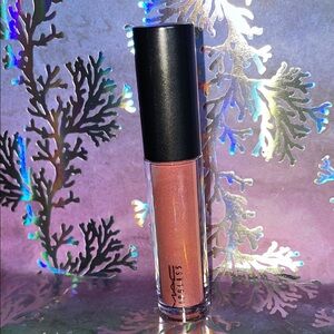 MAC New Lipglass ALL THINGS MAGICAL